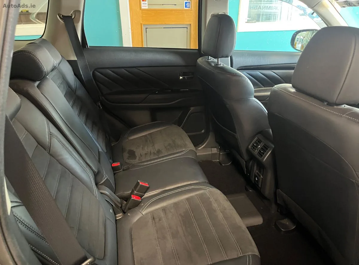 2019 Mitsubishi Outlander – photo 13