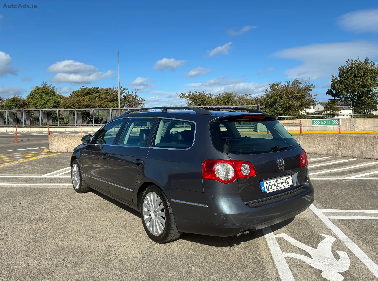 2009 Volkswagen Passat – photo 4