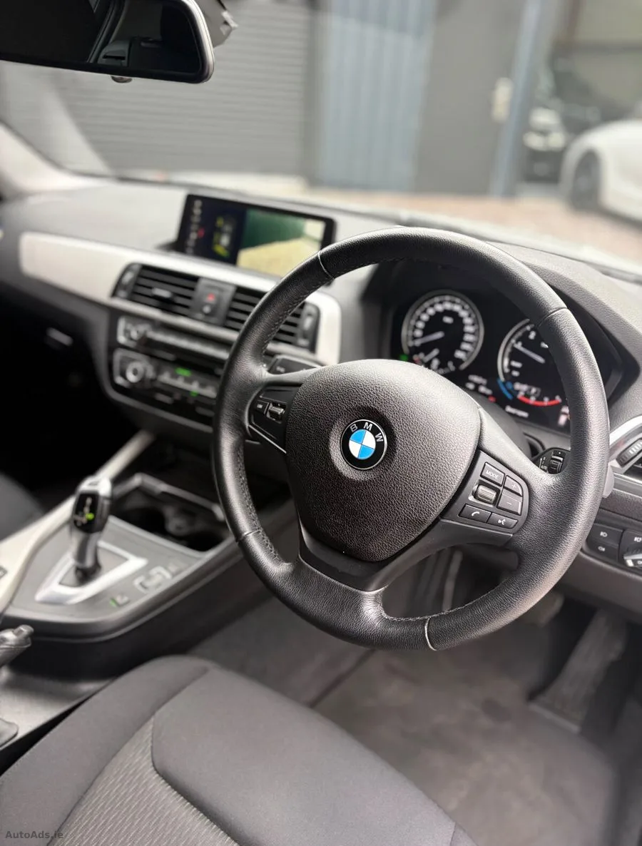 2017 BMW 1-Series – photo 6