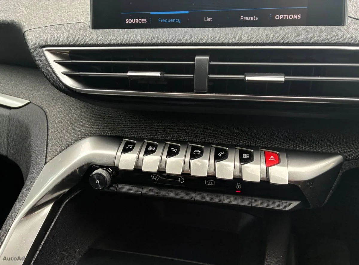 2018 Peugeot 3008 – photo 11