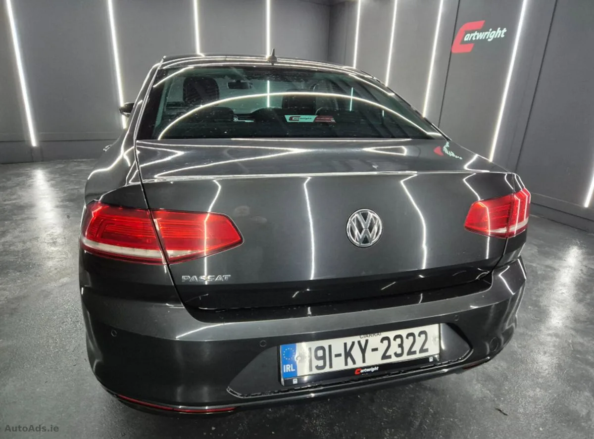 2019 Volkswagen Passat – photo 18