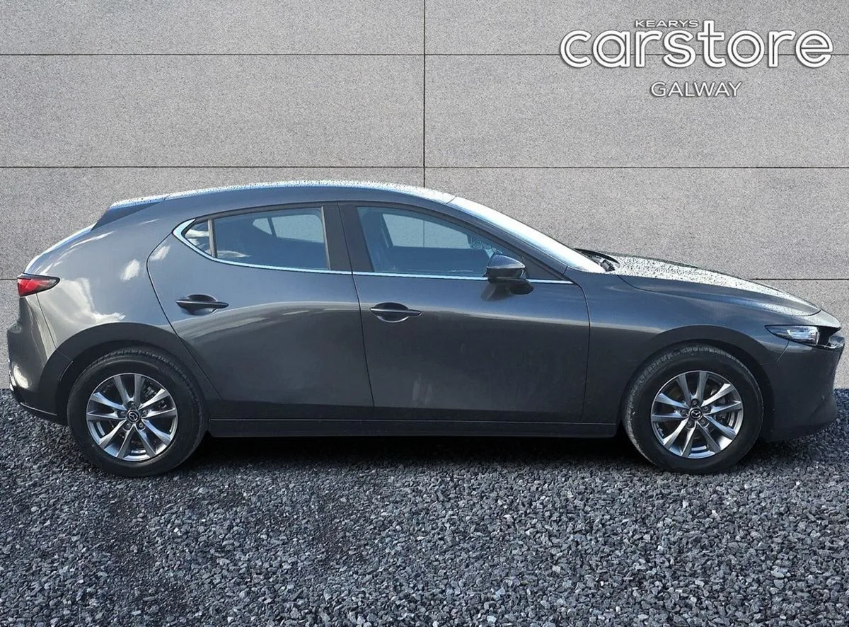 2024 Mazda Mazda3 – photo 2