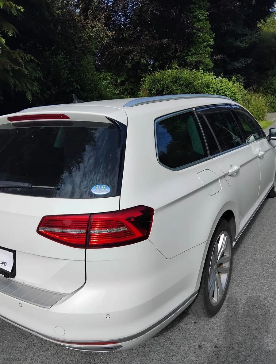 2018 Volkswagen Passat – photo 14