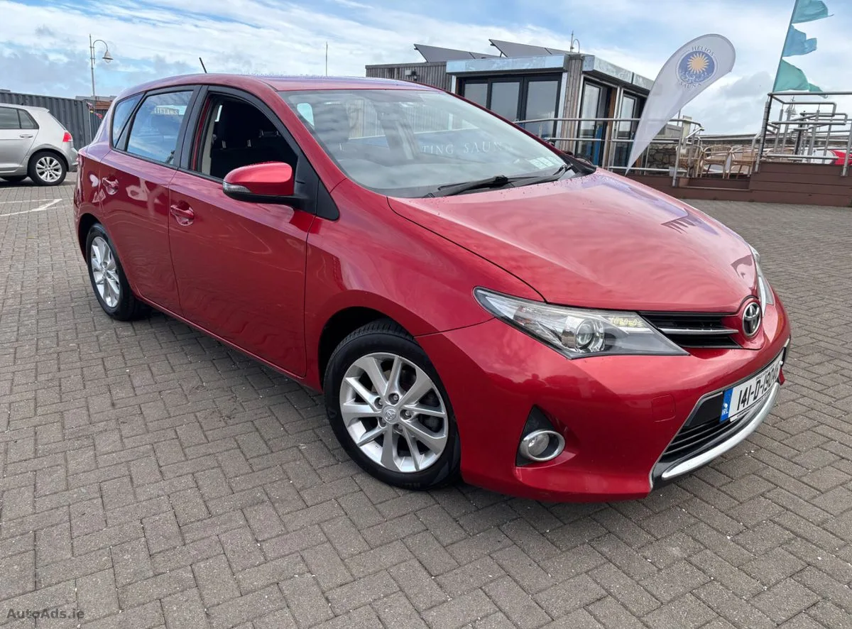 2014 Toyota Auris – photo 12