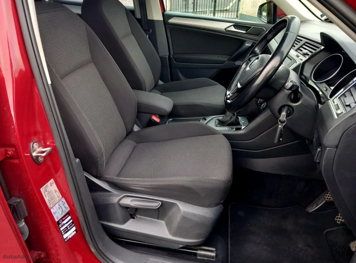 2017 Volkswagen Tiguan – photo 5