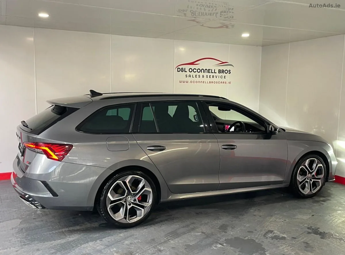 2022 Skoda Octavia – photo 5