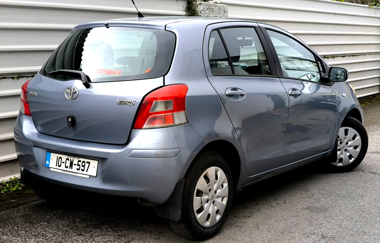 2010 Toyota Yaris – photo 6