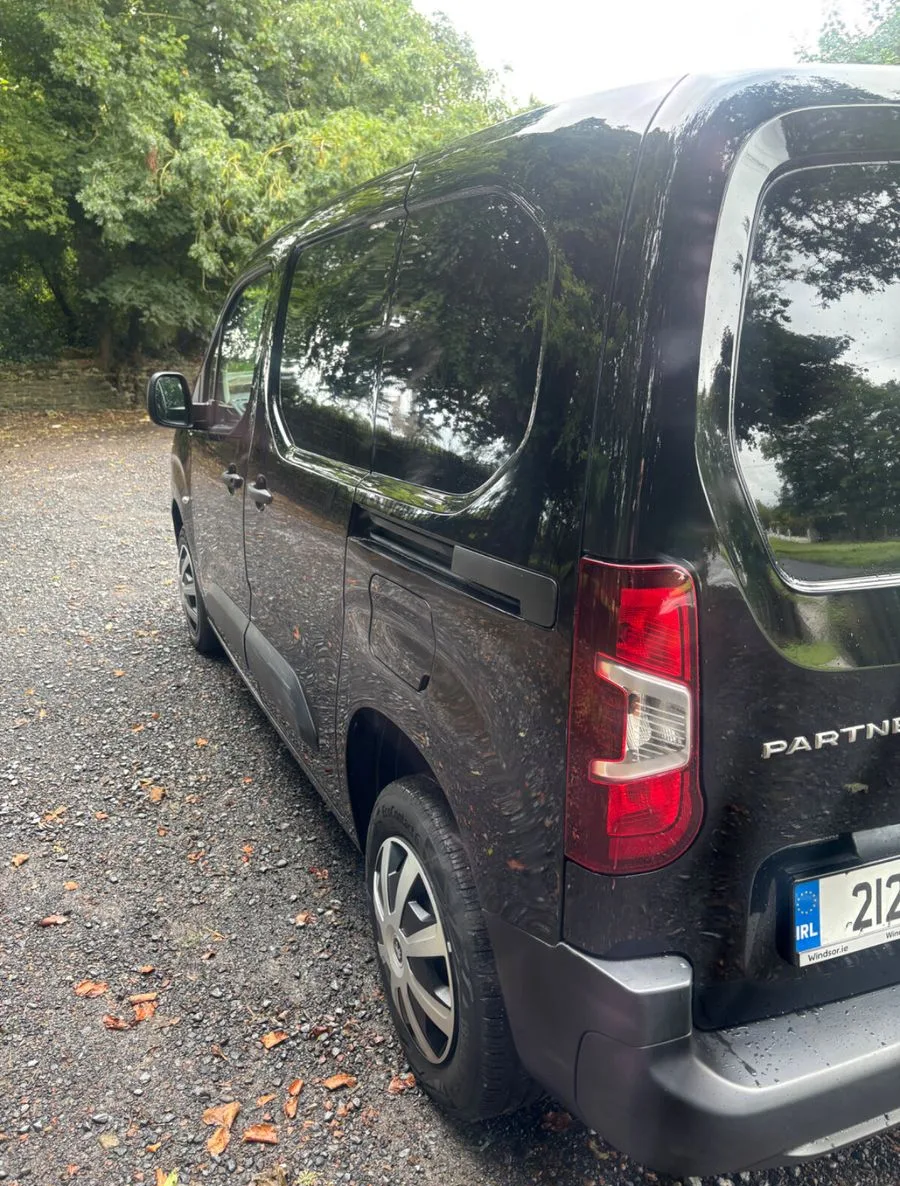 2021 Peugeot Partner – photo 12