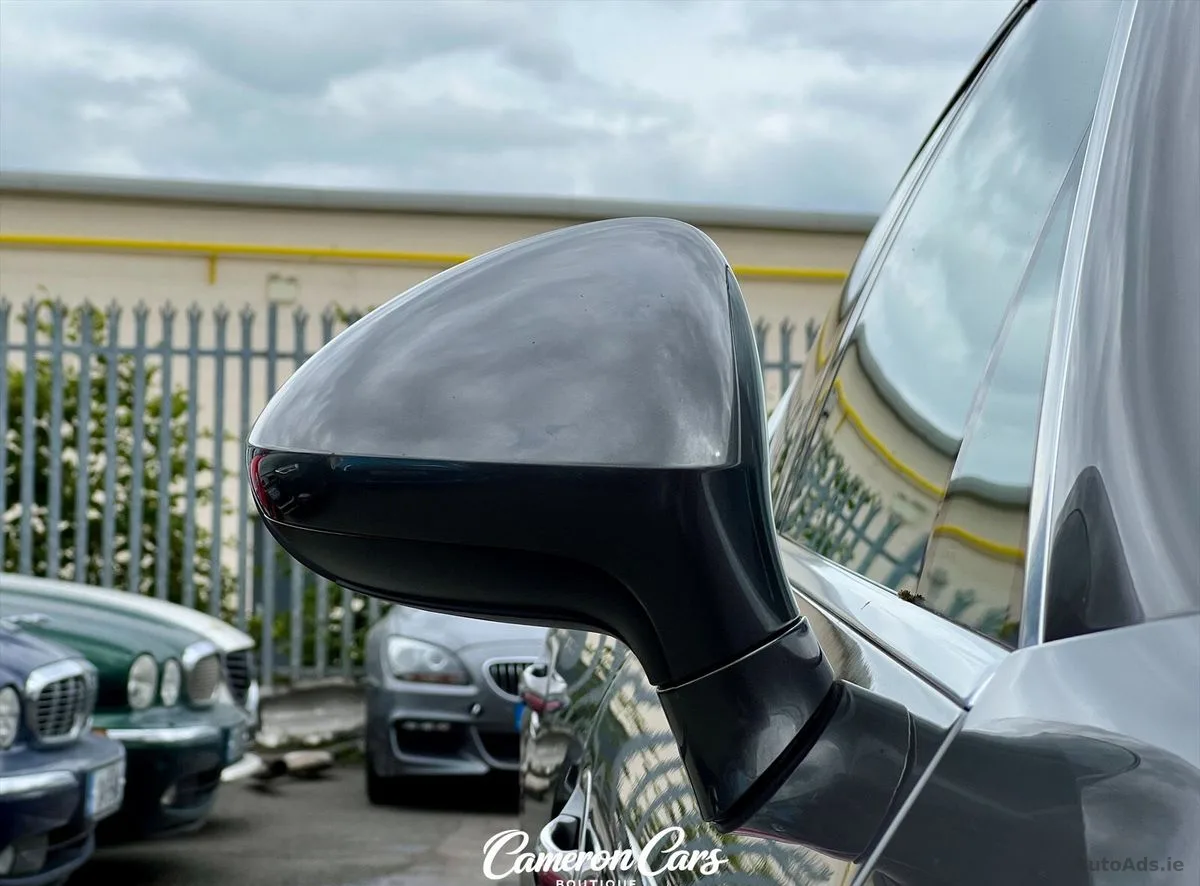 2015 Porsche Panamera – photo 18