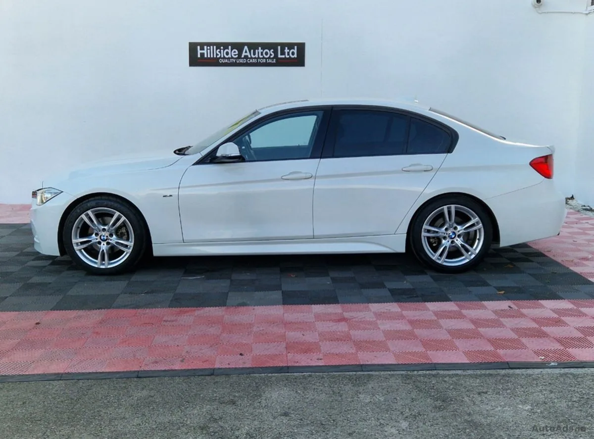 2013 BMW 3-Series – photo 6