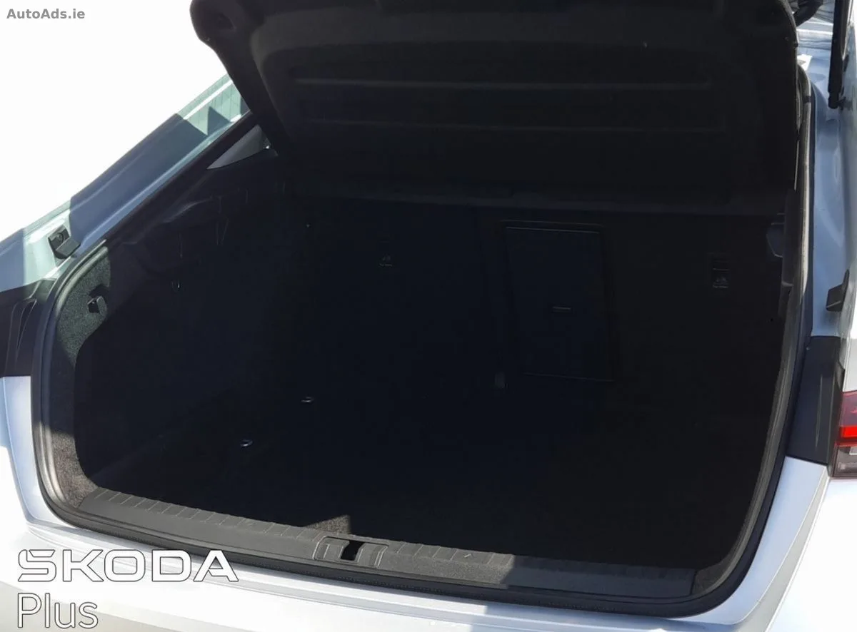2023 Skoda Octavia – photo 7