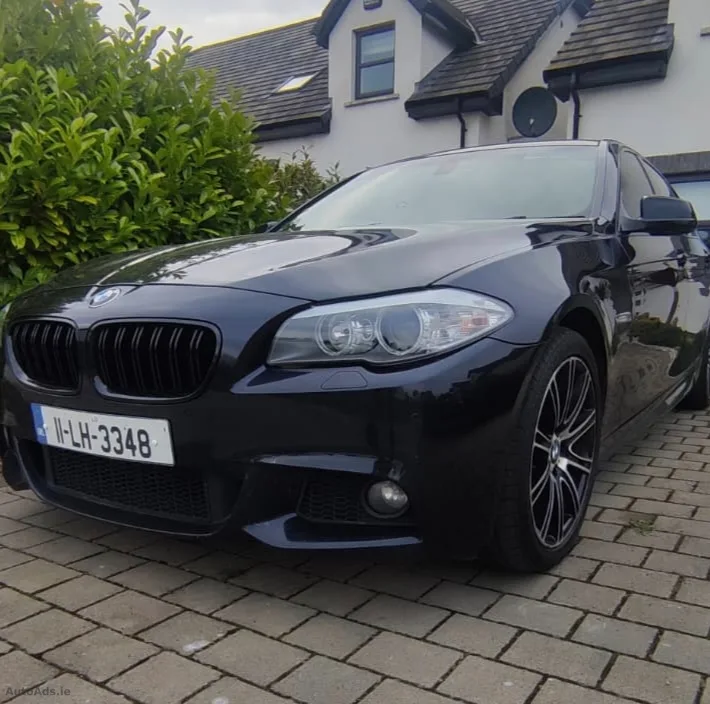 2011 BMW 5 Series – photo 3