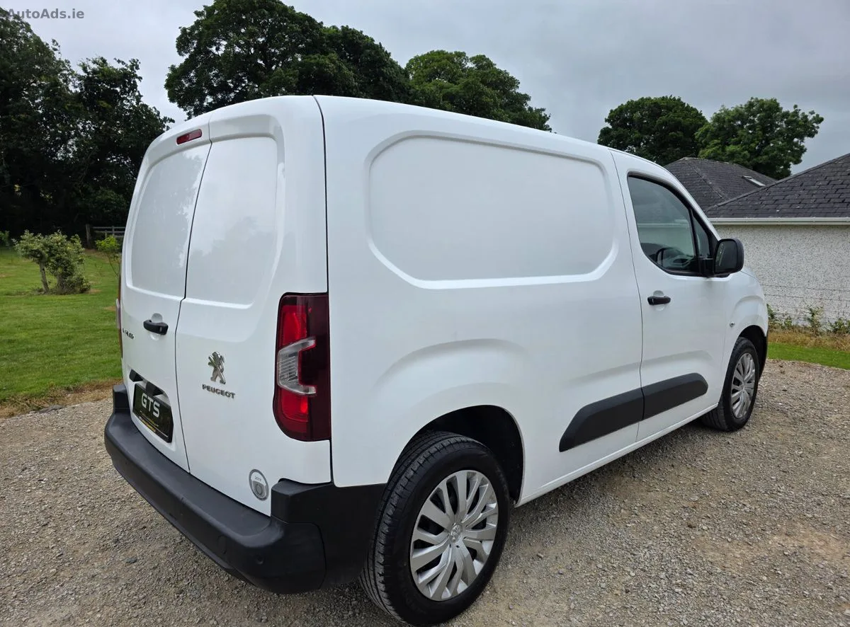 2019 Peugeot Partner – photo 9