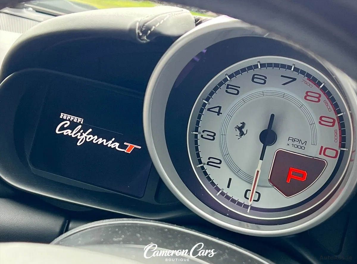 2015 Ferrari California – photo 6