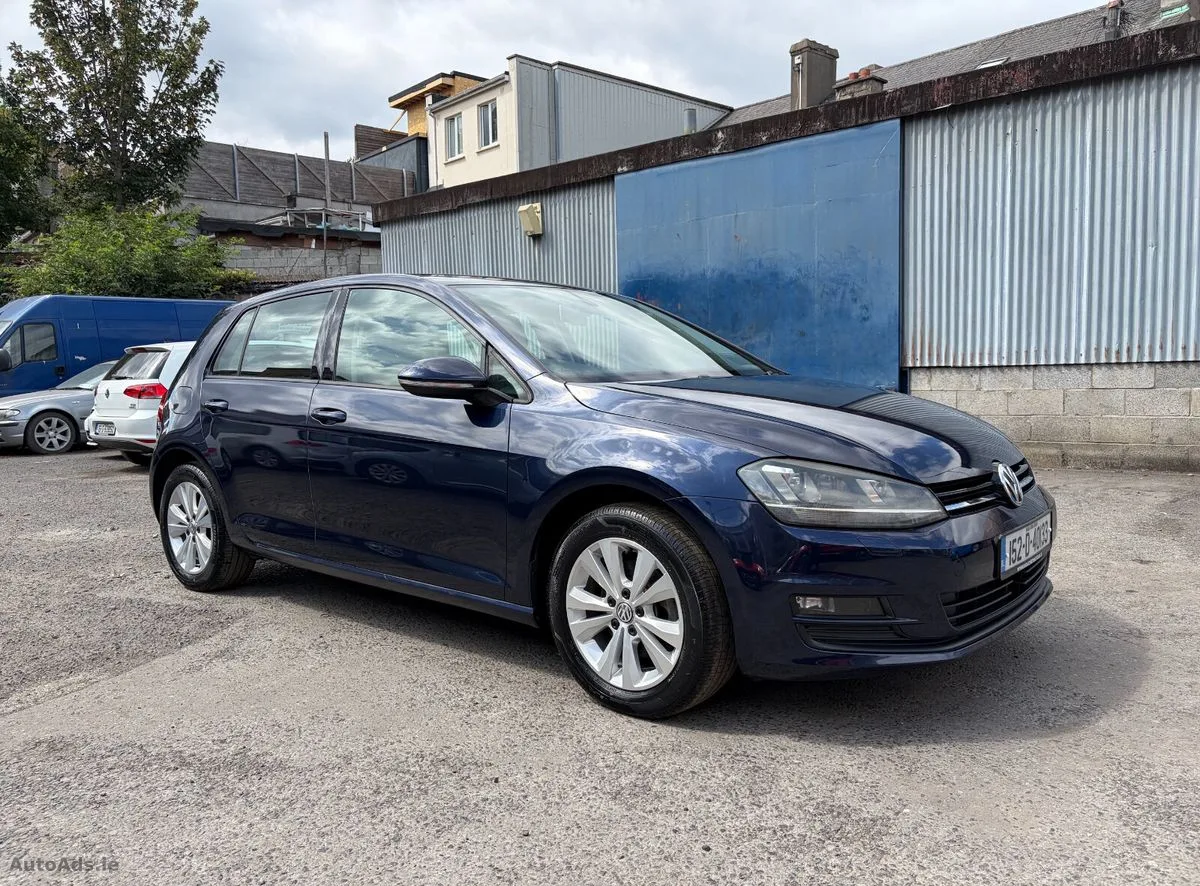 2015 Volkswagen Golf – photo 1