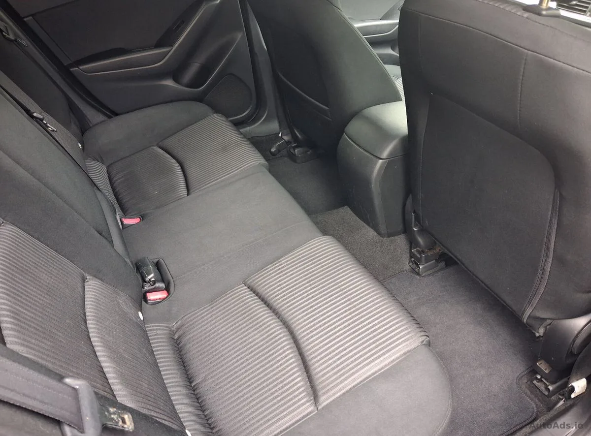 2014 Mazda Mazda3 – photo 3