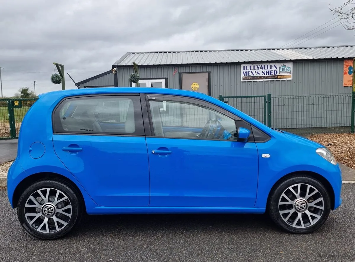 2015 Volkswagen up! – photo 2