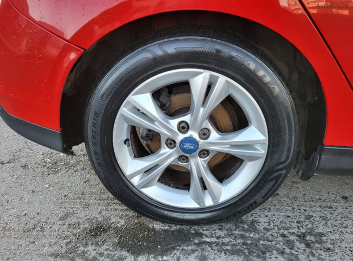 2012 Ford Focus – photo 12