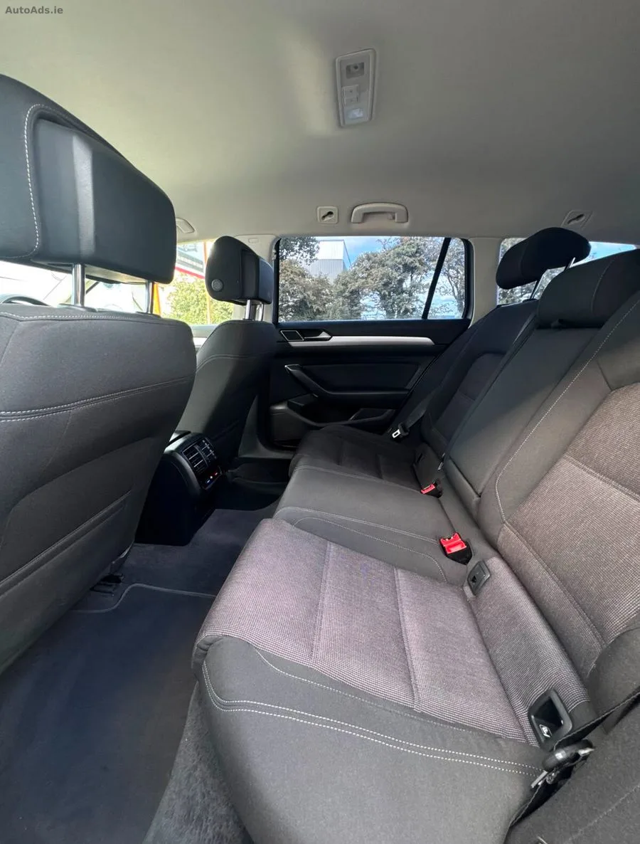 2016 Volkswagen Passat – photo 14