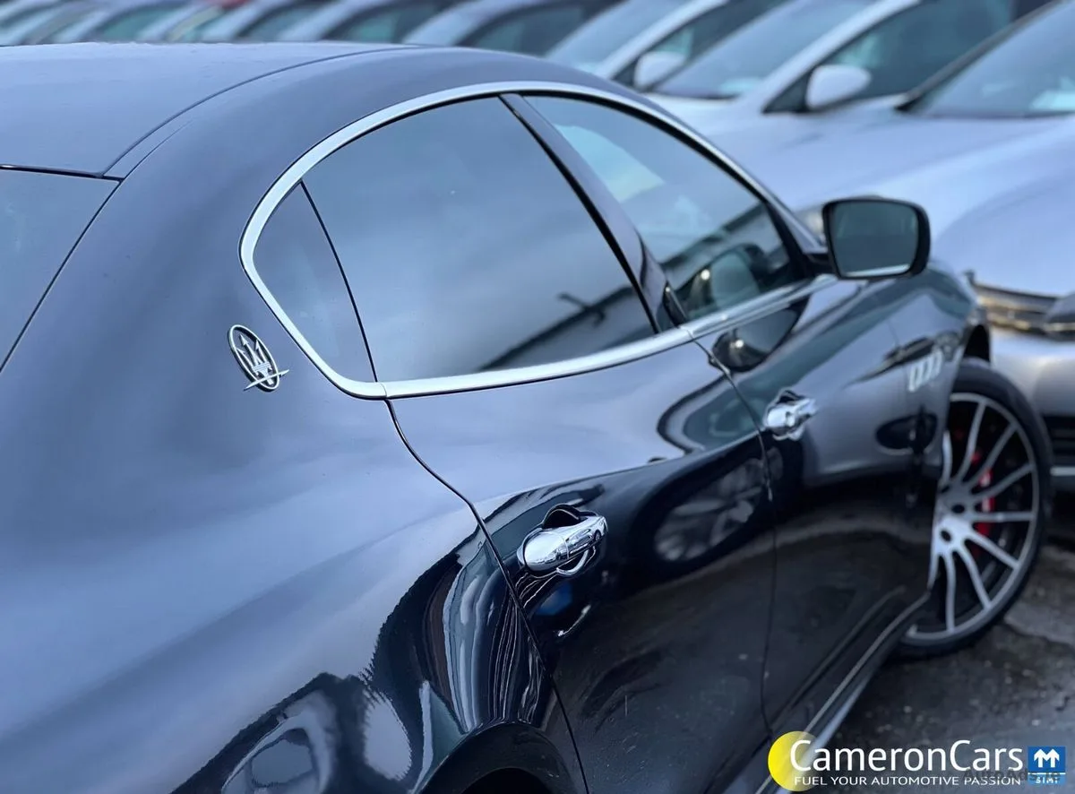 2015 Maserati Quattroporte – photo 12