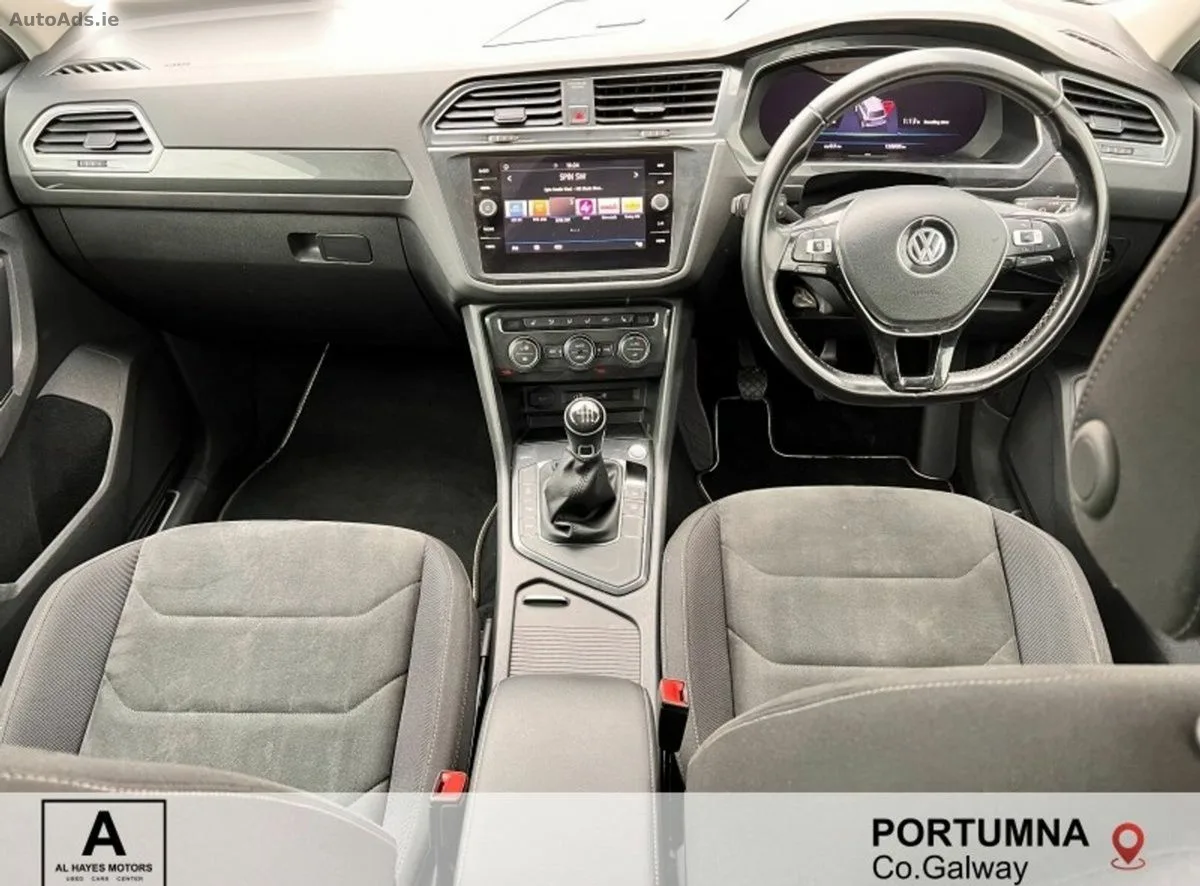 2018 Volkswagen Tiguan – photo 2