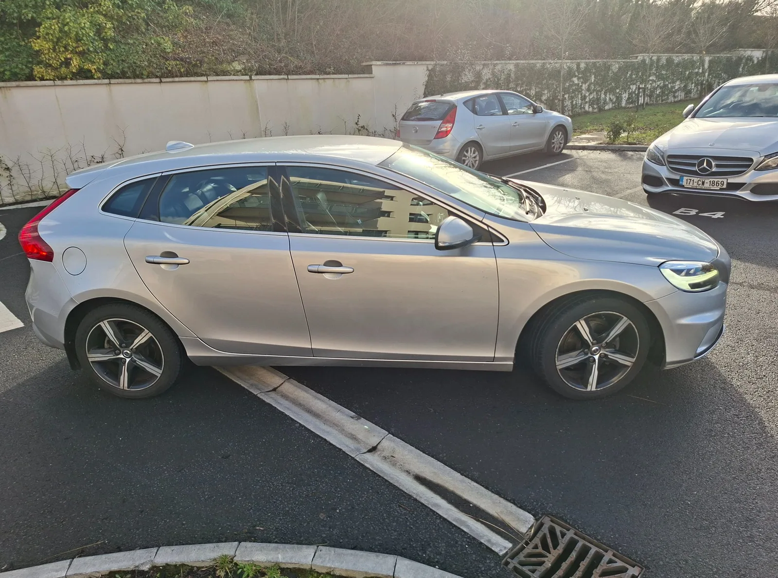2017 Volvo V40 – photo 2
