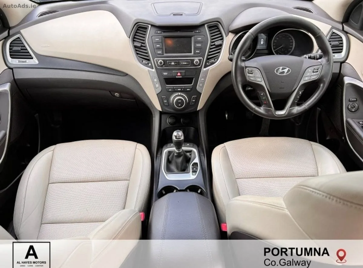 2016 Hyundai Santa Fe – photo 2