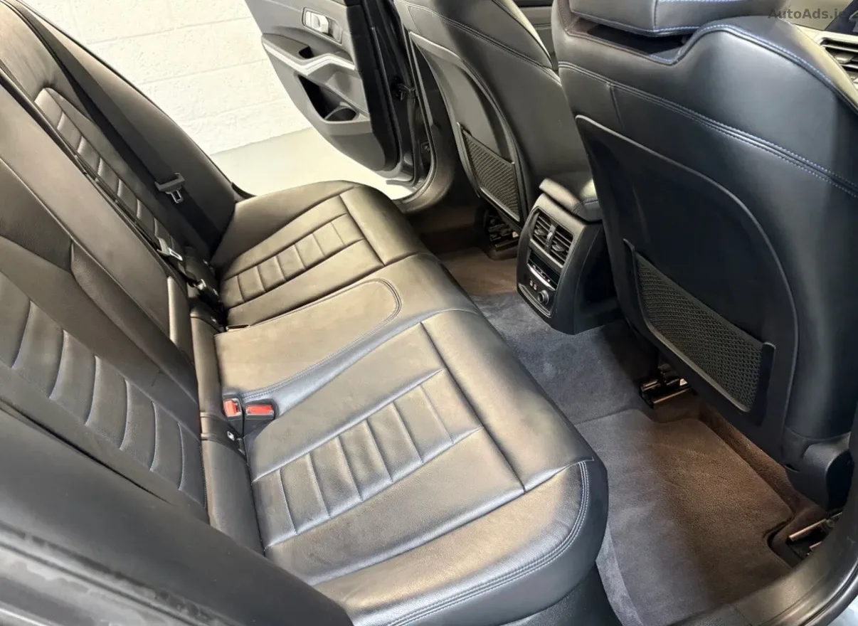 2019 BMW 3 Series – photo 9