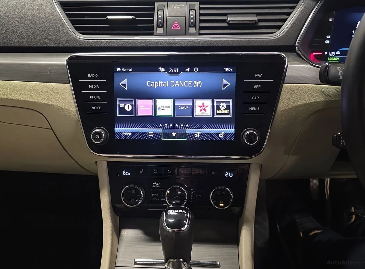2023 Skoda Superb – photo 12