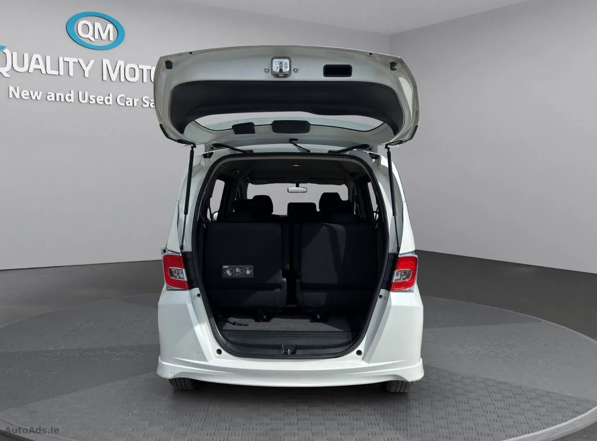 2015 Honda Freed – photo 17