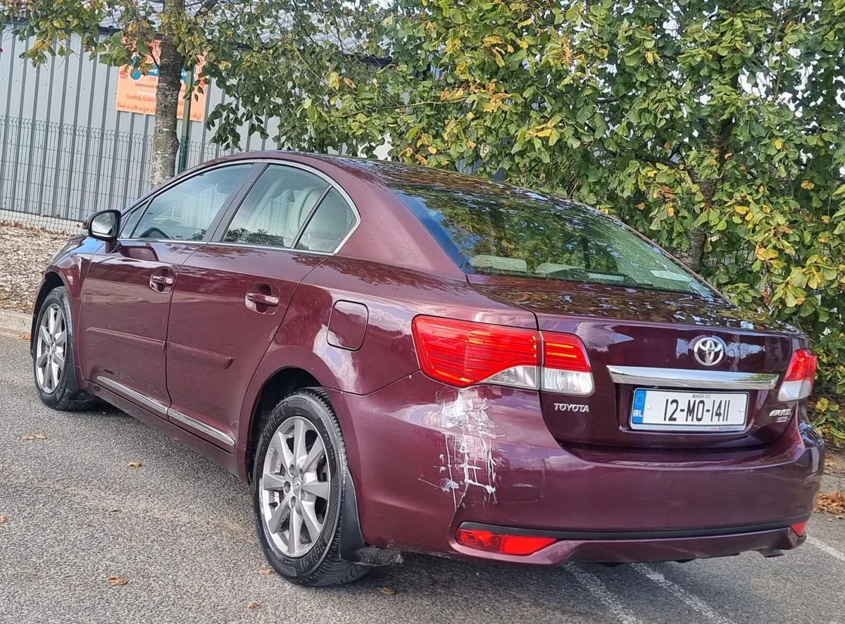 2012 Toyota Avensis – photo 9