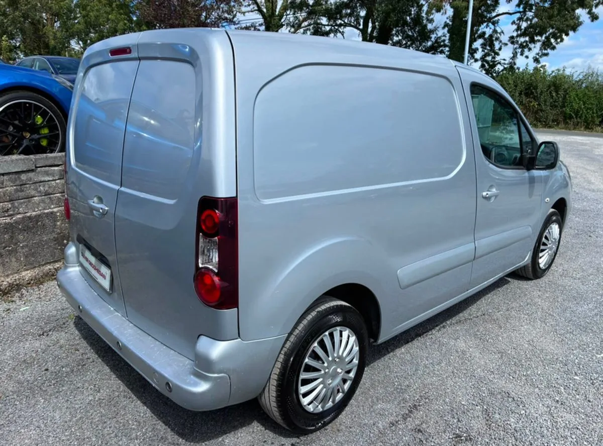 2018 Peugeot Partner – photo 2