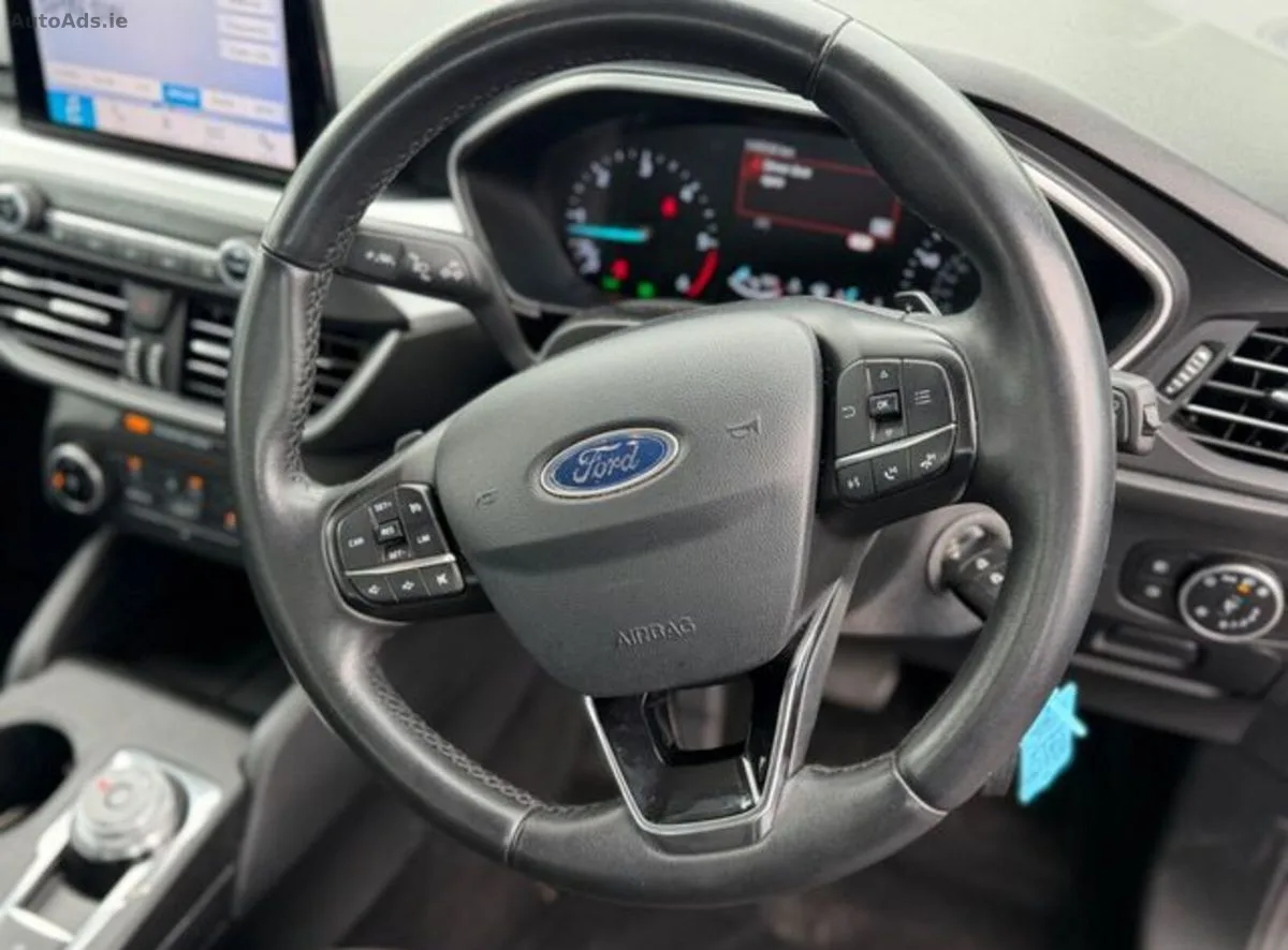 2019 Ford Focus – photo 8