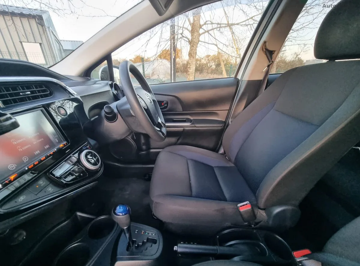 2019 Toyota Aqua – photo 15