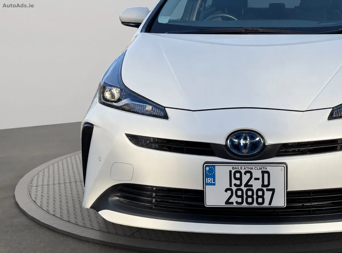 2019 Toyota Prius – photo 4