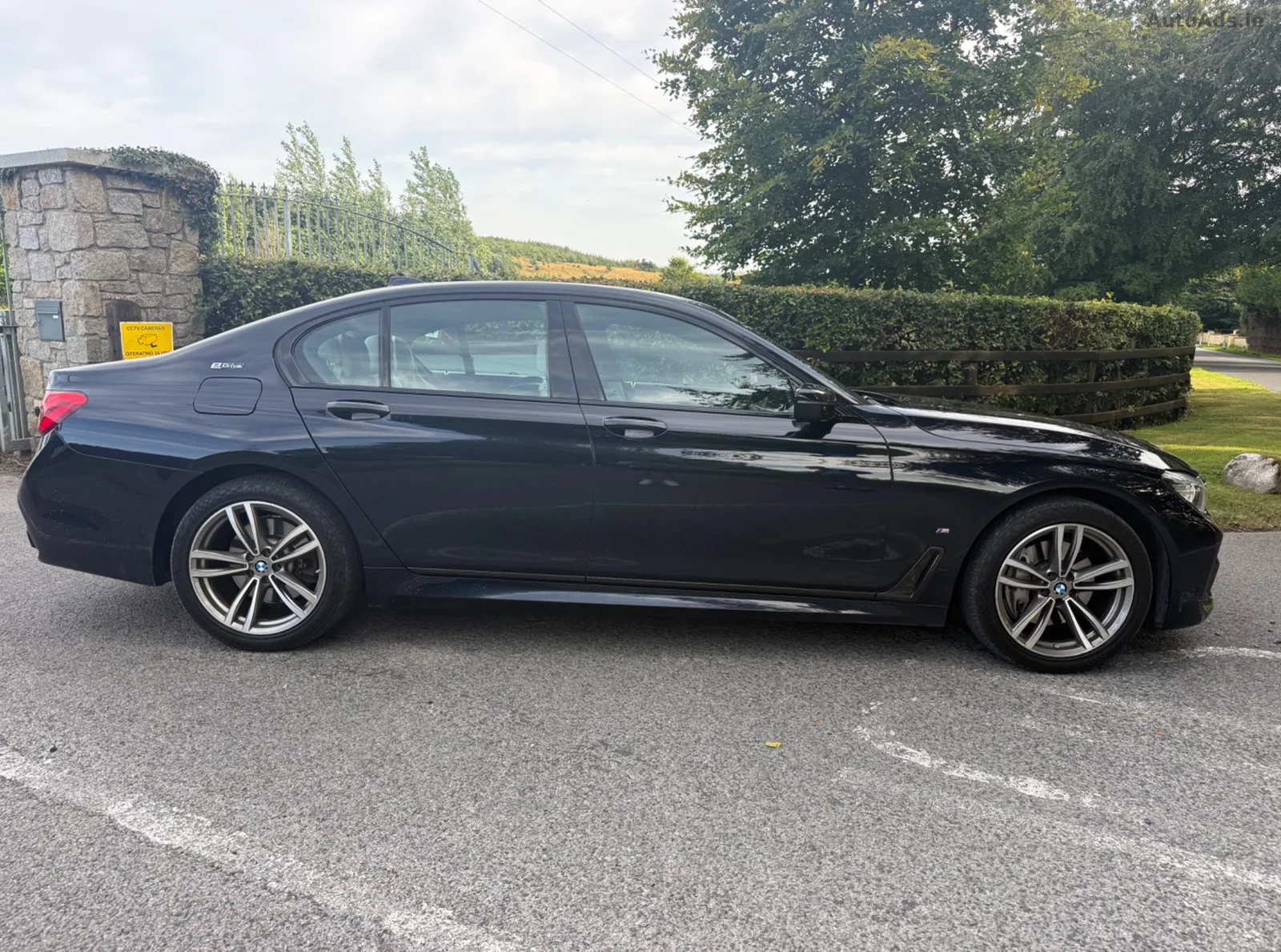 2019 BMW 7-Series – photo 2