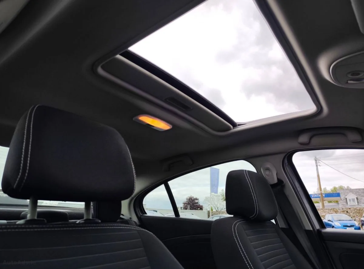 2016 Renault Fluence – photo 11
