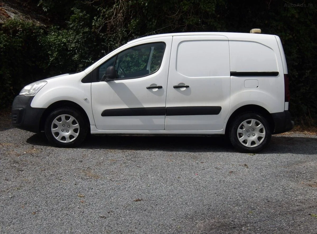 2017 Peugeot Partner