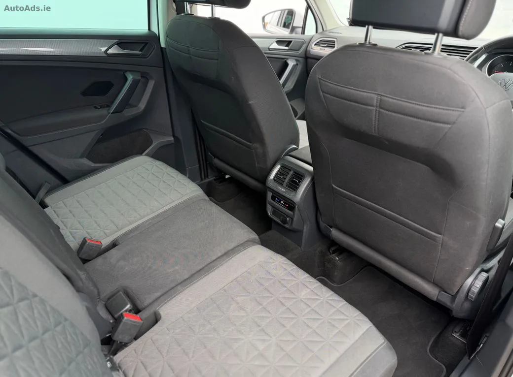 2023 Volkswagen Tiguan – photo 14
