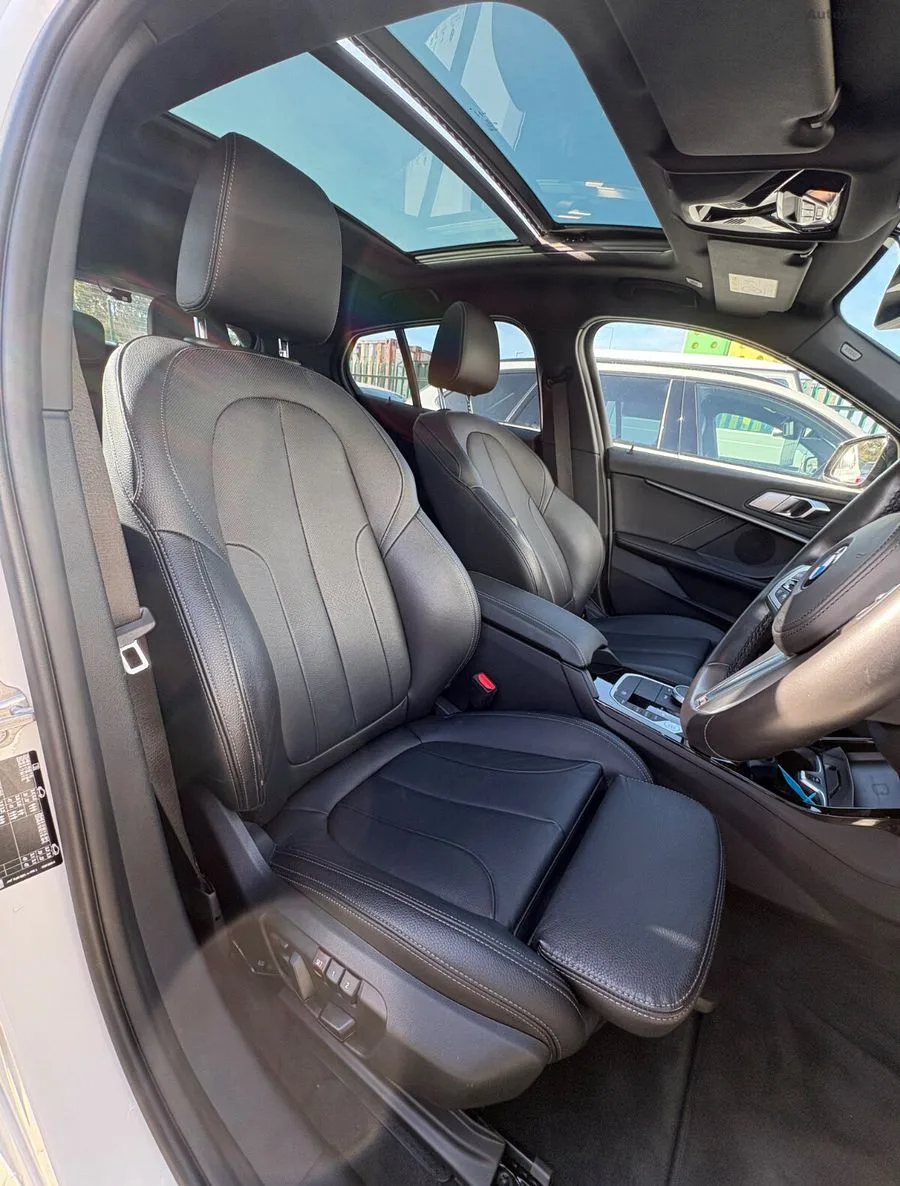 2022 BMW 1-Series – photo 15