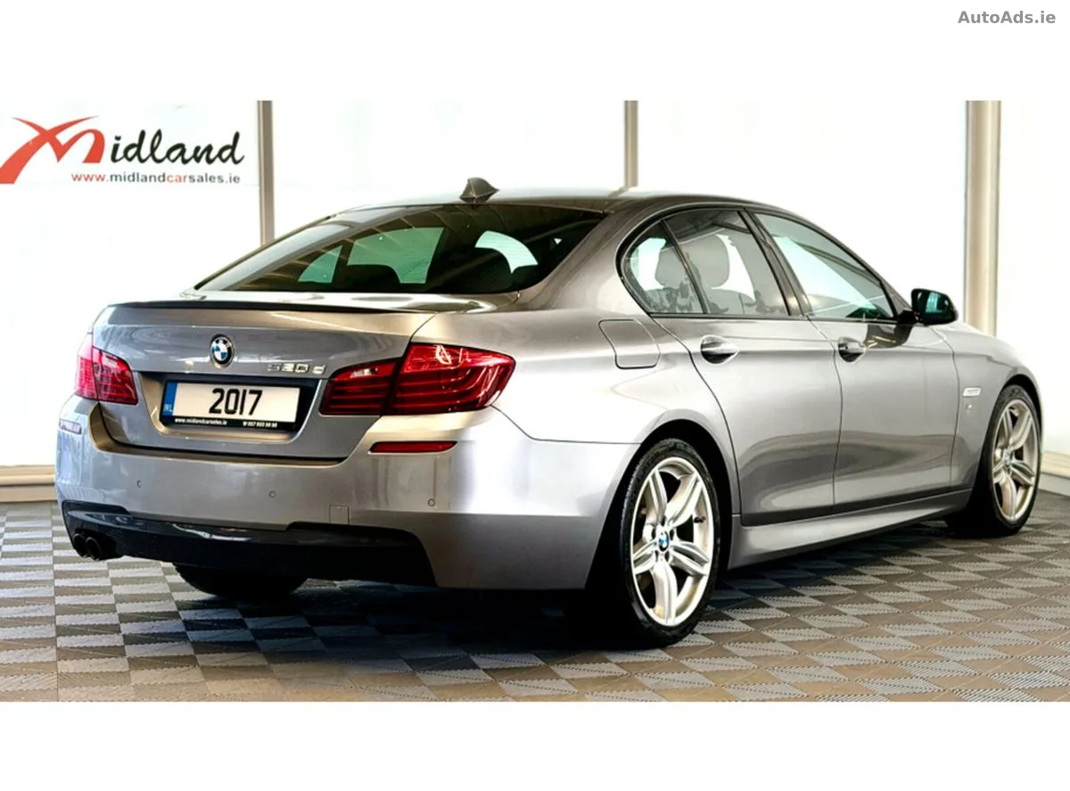 2017 BMW 5-Series – photo 14