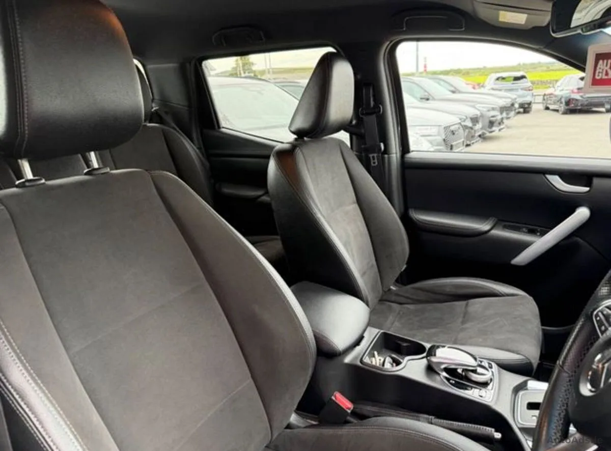 2020 Mercedes-Benz X-Class – photo 18