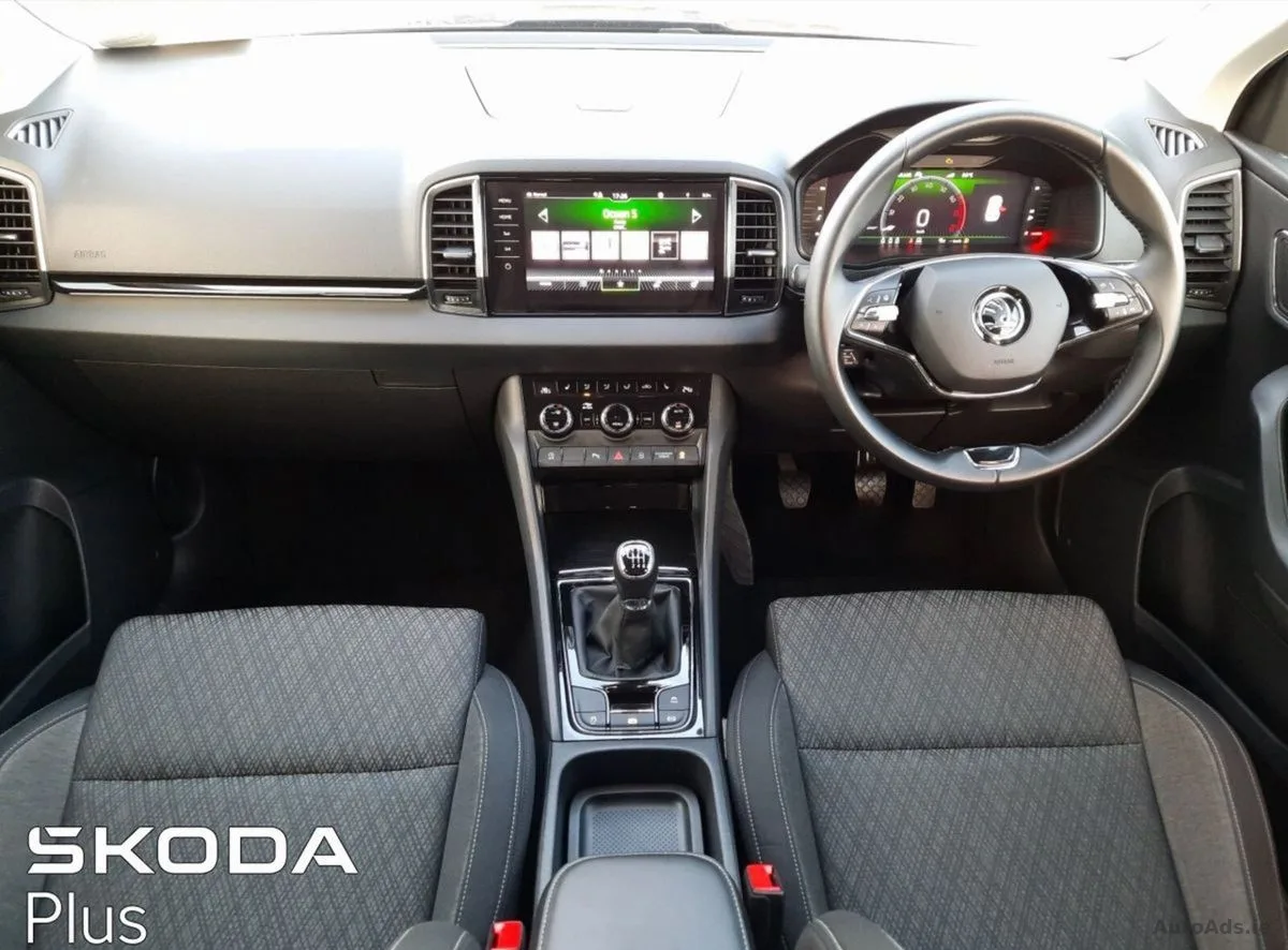 2023 Skoda Karoq – photo 2