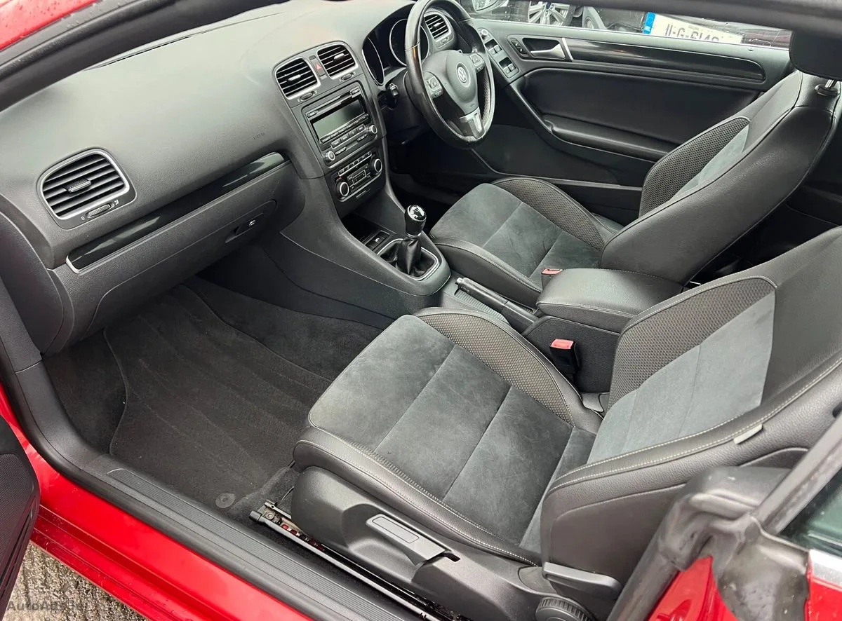 2011 Volkswagen Golf – photo 8