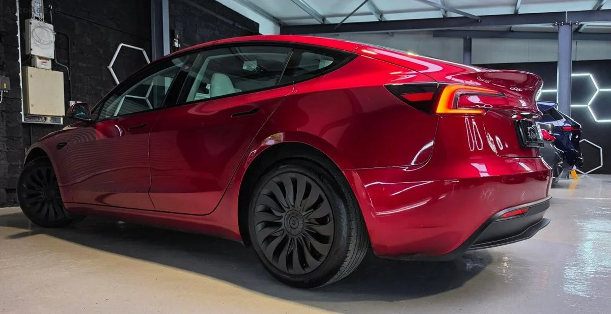 2024 Tesla Model 3 – photo 14