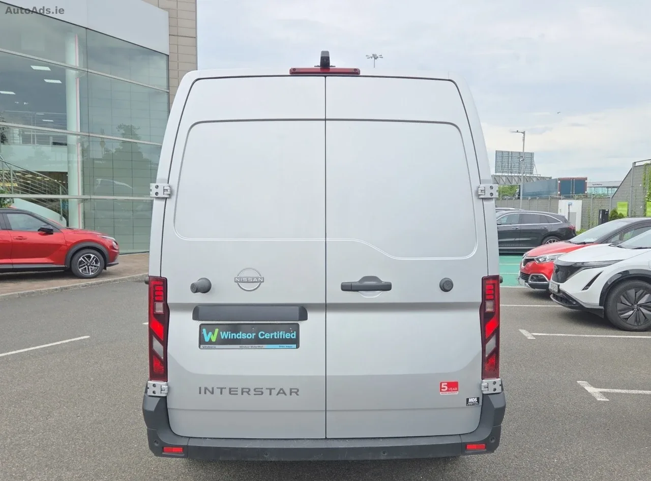 2025 Nissan Interstar – photo 8