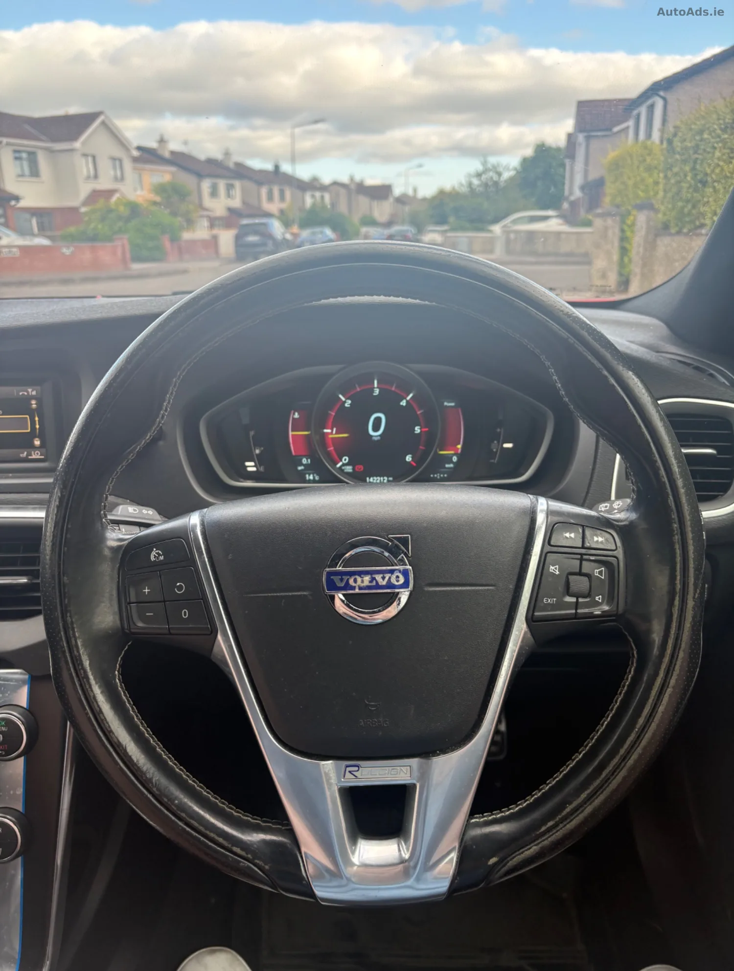 2014 Volvo V40 – photo 1