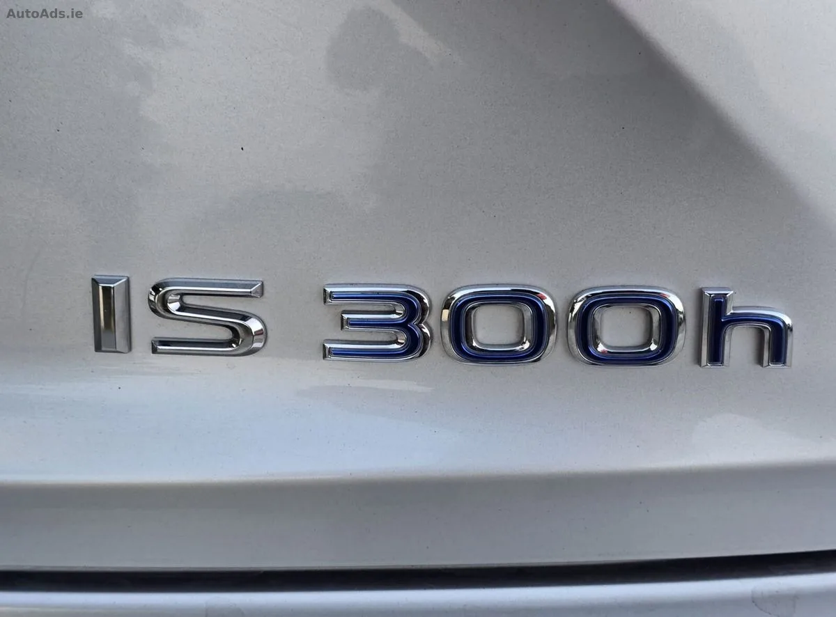 2020 Lexus IS – photo 20