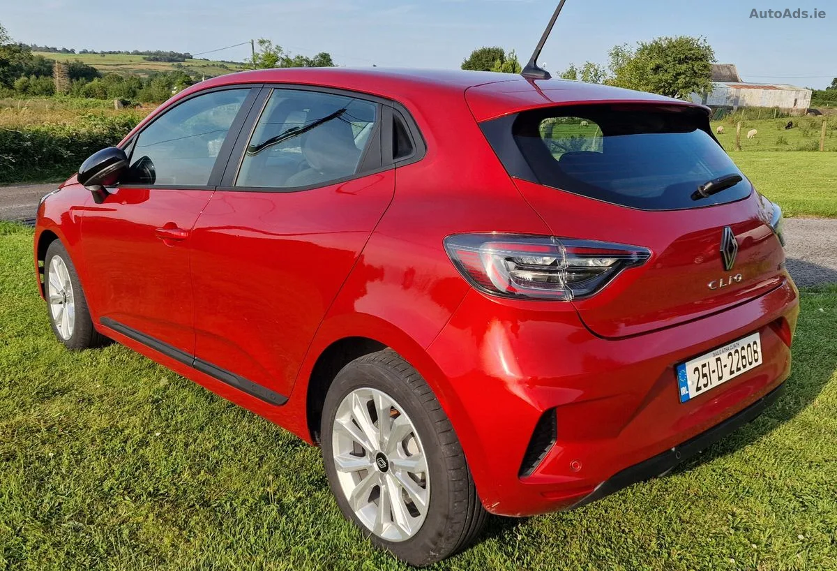 2025 Renault Clio – photo 5
