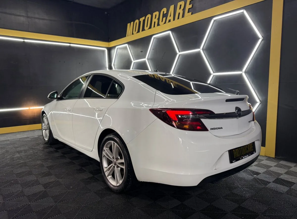 2015 Opel Insignia – photo 8